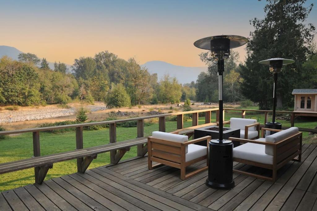 Waterfront Cabin At White Pass And Mount Rainier National Park Packwood Eksteriør bilde